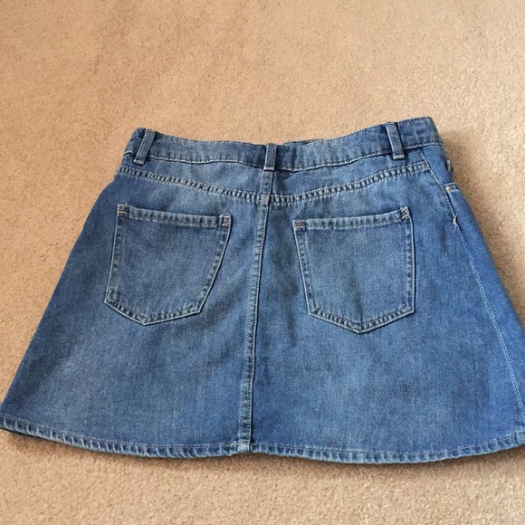 Jean Skirt - Picture 2 of 4